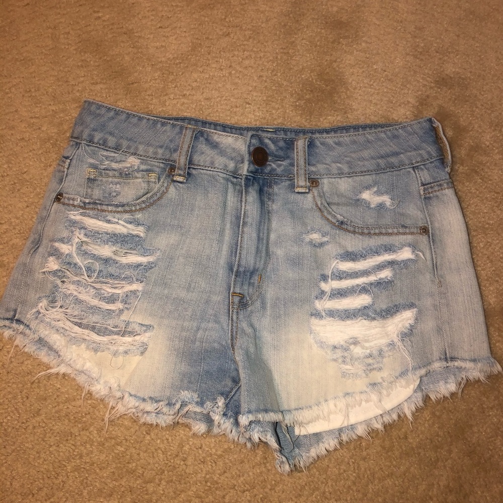 size 4 american eagle distressed jean shorts